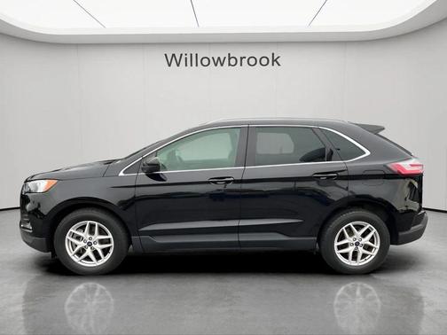 Black Metallic 2022 Ford Edge SEL