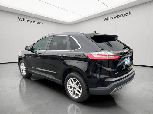 Black Metallic 2022 Ford Edge SEL