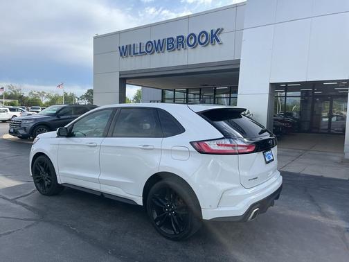 2020 Ford Edge ST