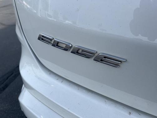 2020 Ford Edge ST