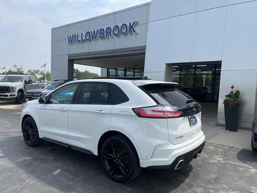 2020 Ford Edge ST