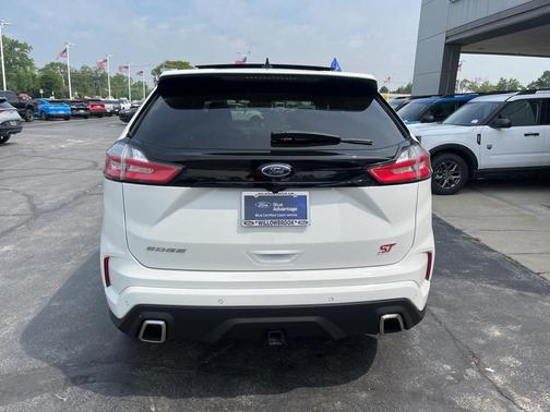 2020 Ford Edge ST