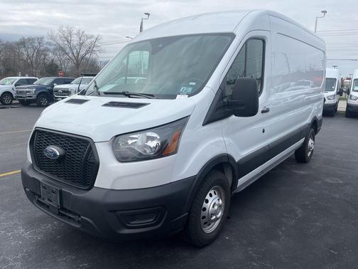 Oxford White 2023 Ford Transit-250 Base