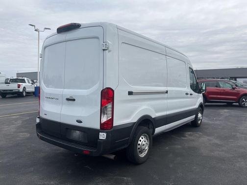 Oxford White 2023 Ford Transit-250 Base