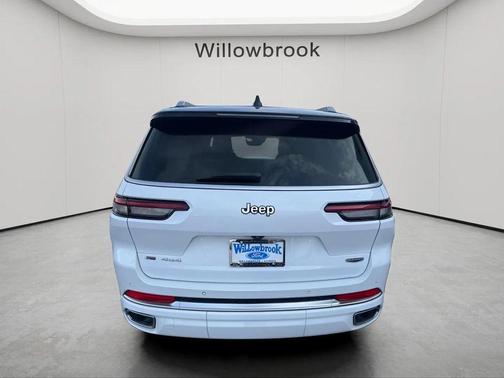 Bright White Clearcoat 2023 Jeep Grand Cherokee L Summit