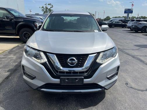 Brilliant Silver 2017 Nissan Rogue S
