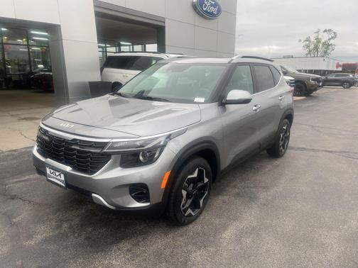 Steel Gray 2024 Kia Seltos EX