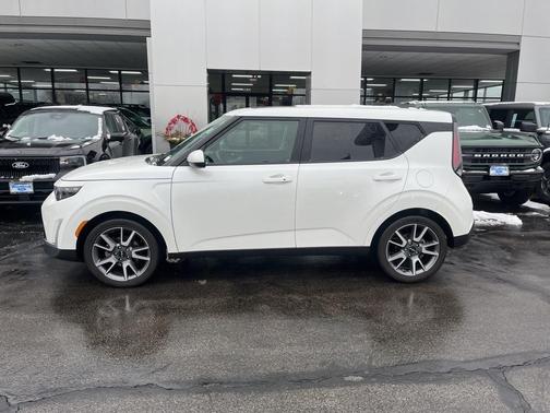 2024 Kia Soul EX