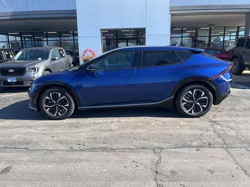 2022 Kia EV6 Wind