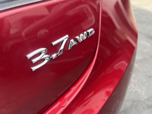 2016 Lincoln MKZ Base