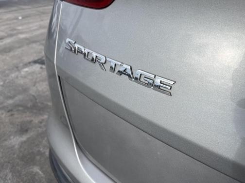 2021 Kia Sportage EX