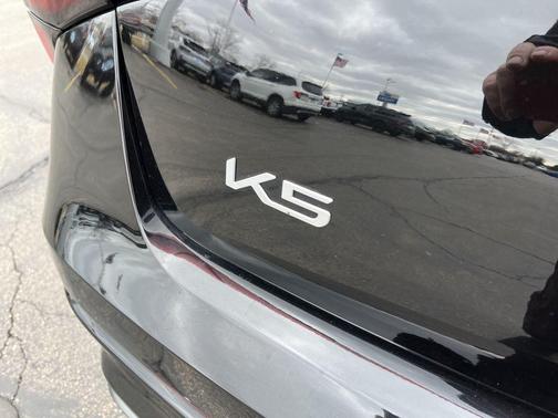 2025 Kia K5 GT-Line