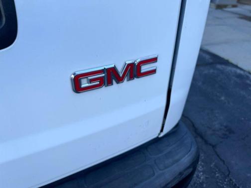 Summit White 2015 GMC Savana 3500 Work Van