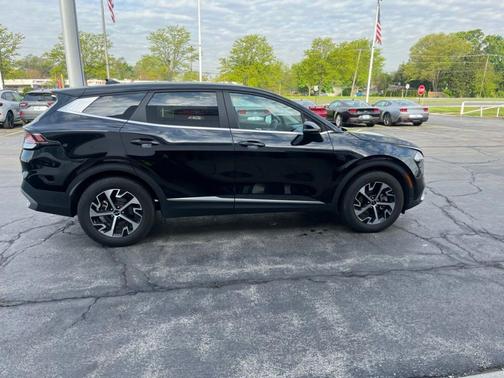Ebony Black 2023 Kia Sportage EX