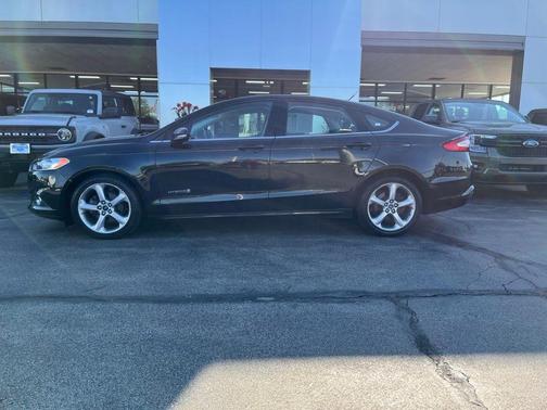 Tuxedo Black Metallic 2014 Ford Fusion Hybrid SE