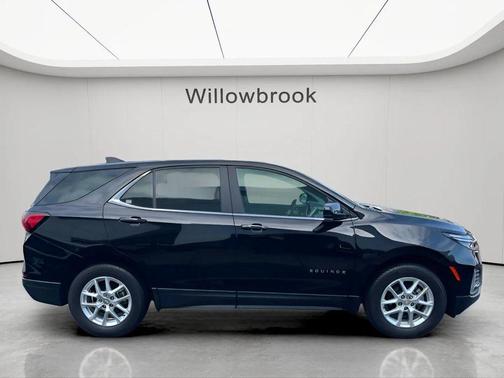 Mosaic Black Metallic 2023 Chevrolet Equinox 1LT