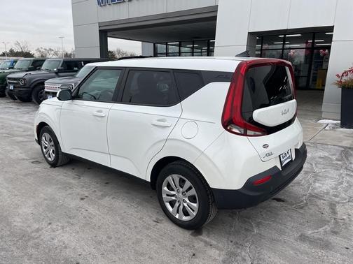 2022 Kia Soul LX