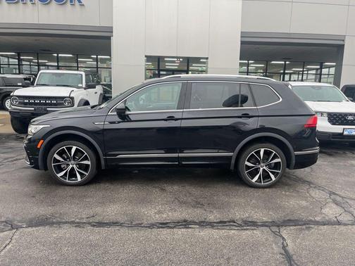 2022 Volkswagen Tiguan 2.0T SEL R-Line