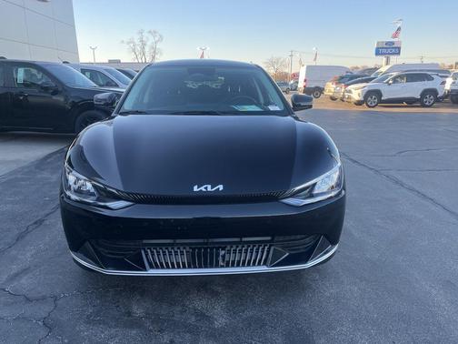 2024 Kia EV6 Wind