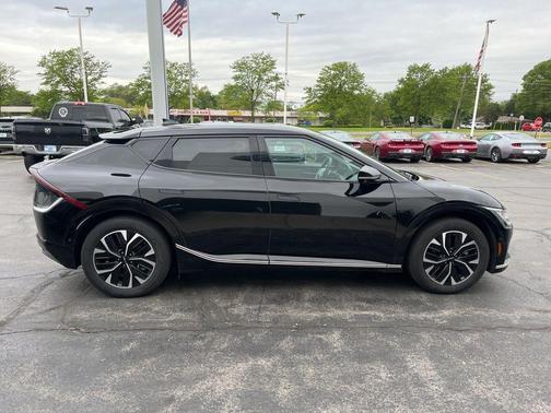 Black 2023 Kia EV6 Wind