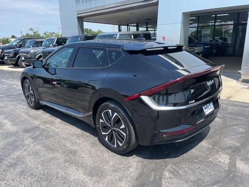 Black 2023 Kia EV6 Wind