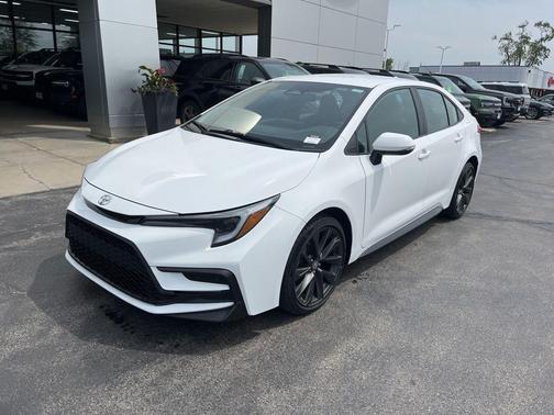 Ice 2025 Toyota Corolla SE