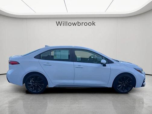 Ice 2025 Toyota Corolla SE