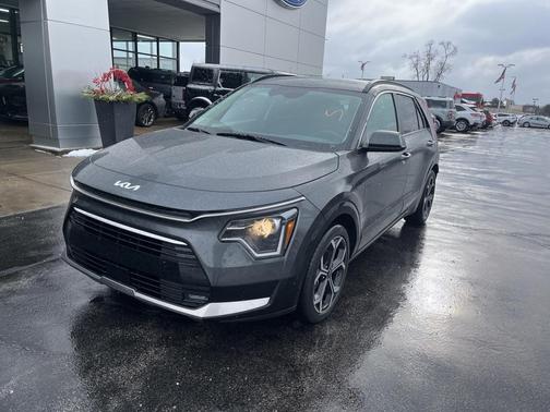 2023 Kia Niro EX Touring