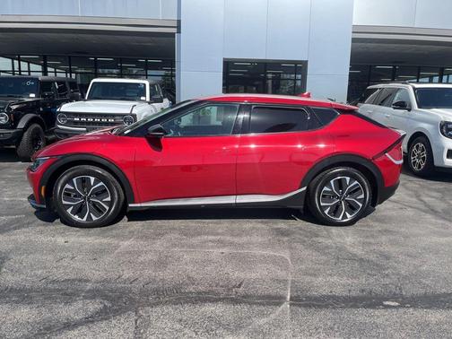 Runway Red 2024 Kia EV6 Light