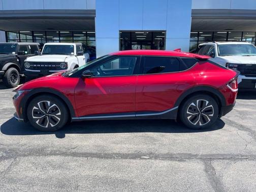 Runway Red 2024 Kia EV6 Light
