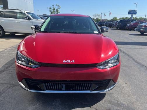 Runway Red 2024 Kia EV6 Light