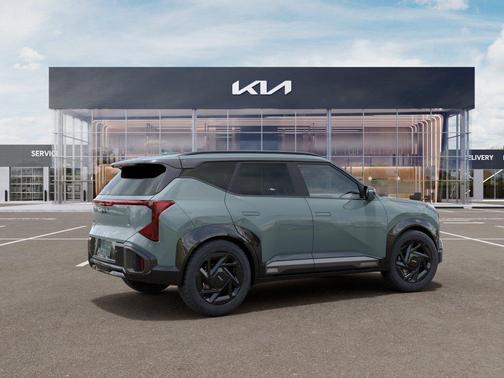 Green 2027 Kia Seltos X-Line