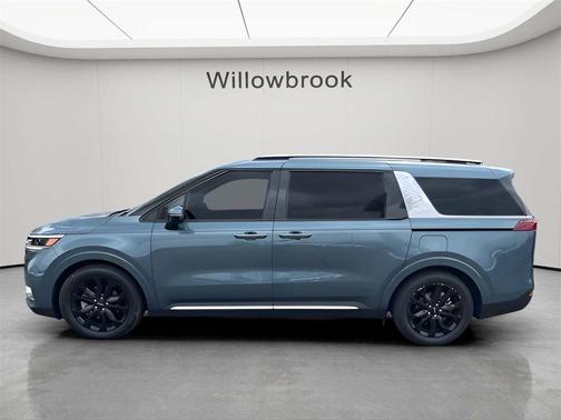 2024 Kia Carnival SX