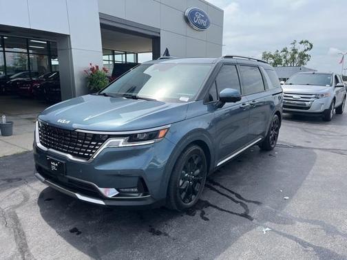 2024 Kia Carnival SX