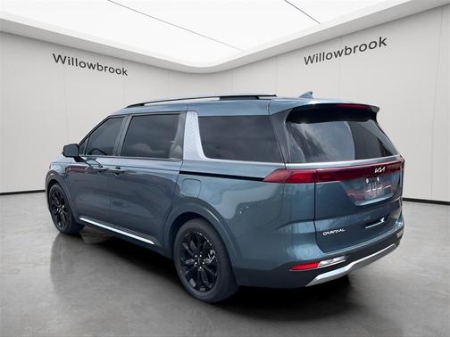 2024 Kia Carnival SX