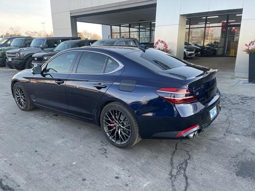 2023 Genesis G70 3.3T