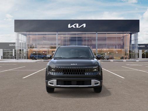 Gray 2027 Kia Seltos S