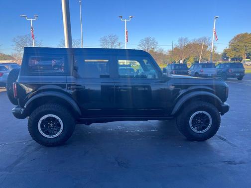 Shadow Black 2023 Ford Bronco Badlands