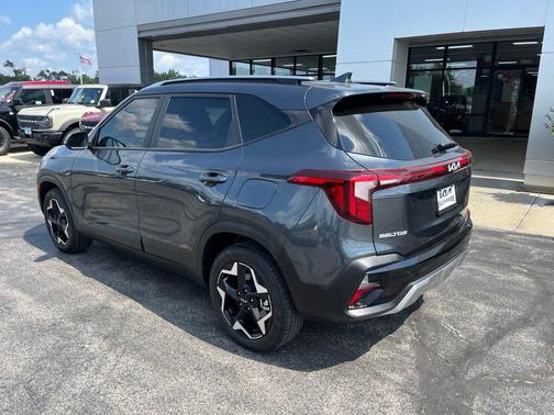 Gravity Gray 2025 Kia Seltos S