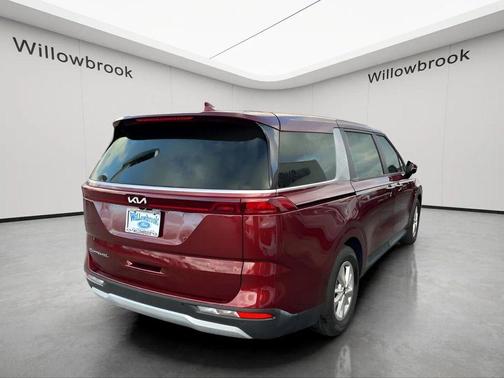2022 Kia Carnival LXS
