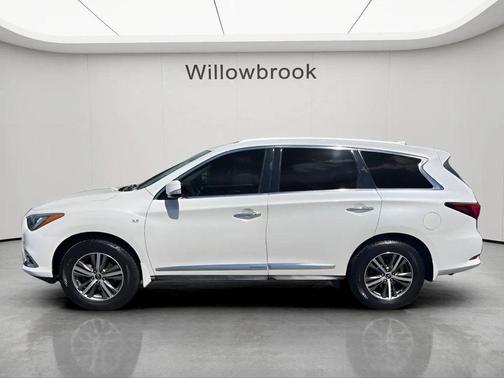 White 2017 INFINITI QX60 Base