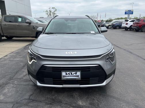 Steel Gray 2024 Kia Niro EX