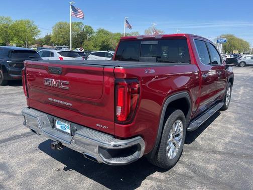 Red Quartz Tintcoat 2019 GMC Sierra 1500 SLT