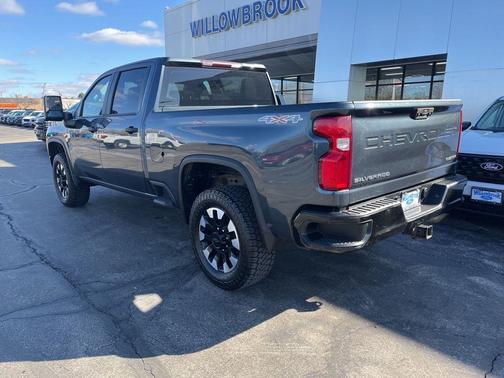 Shadow Gray Metallic 2020 Chevrolet Silverado 2500 Custom