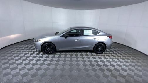 2015 Mazda Mazda3 i SV
