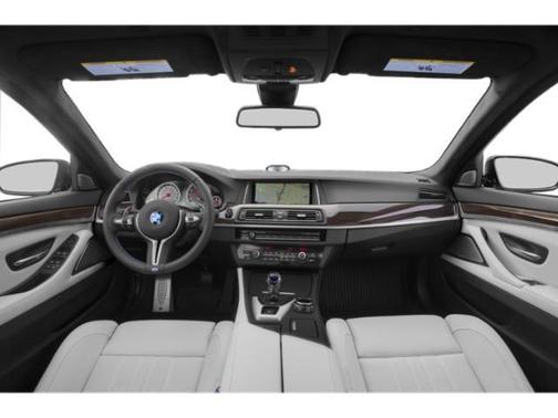 2015 BMW M5 Base