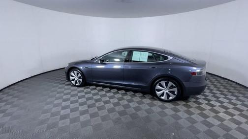 2021 Tesla Model S Long Range