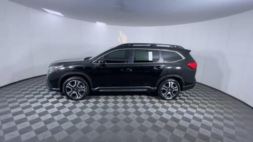 2024 Subaru Ascent Limited 8-Passenger