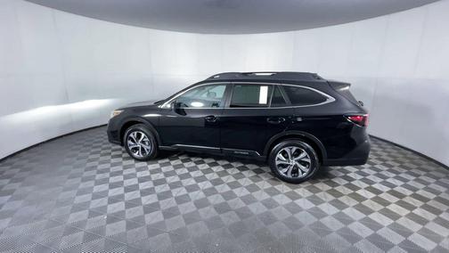 2022 Subaru Outback Limited XT