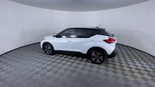 2018 Nissan Kicks SV